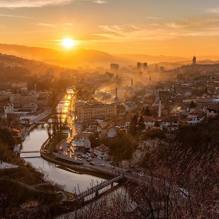 Апарт отель Sun Garden Сараево Экстерьер фото
